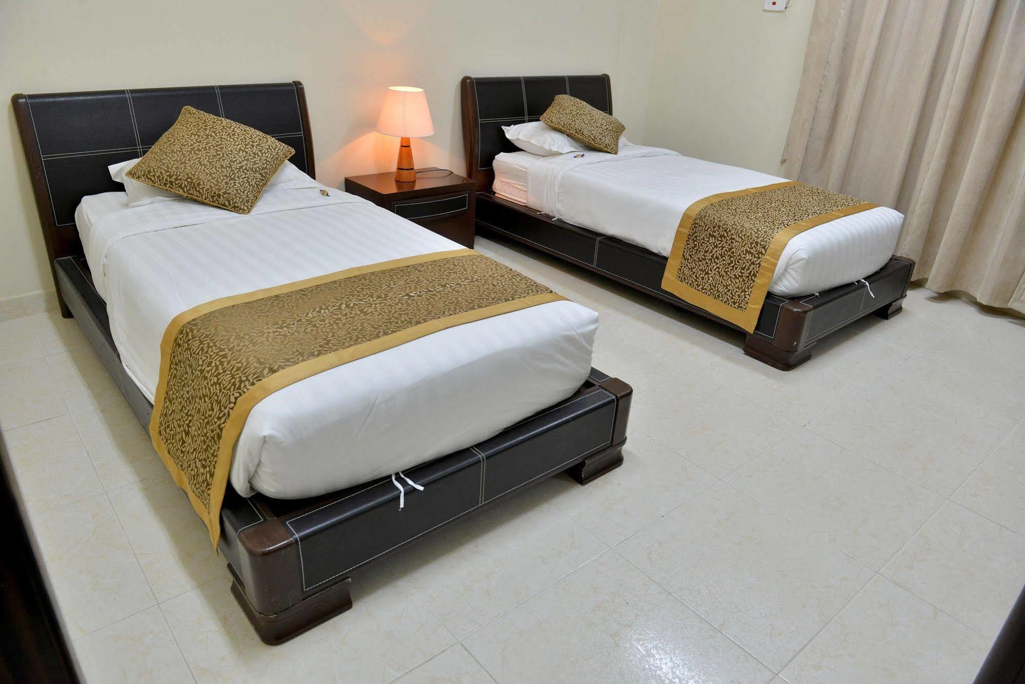 Al Mawasem Al Arbaa Aparthotel Jubail Exterior foto